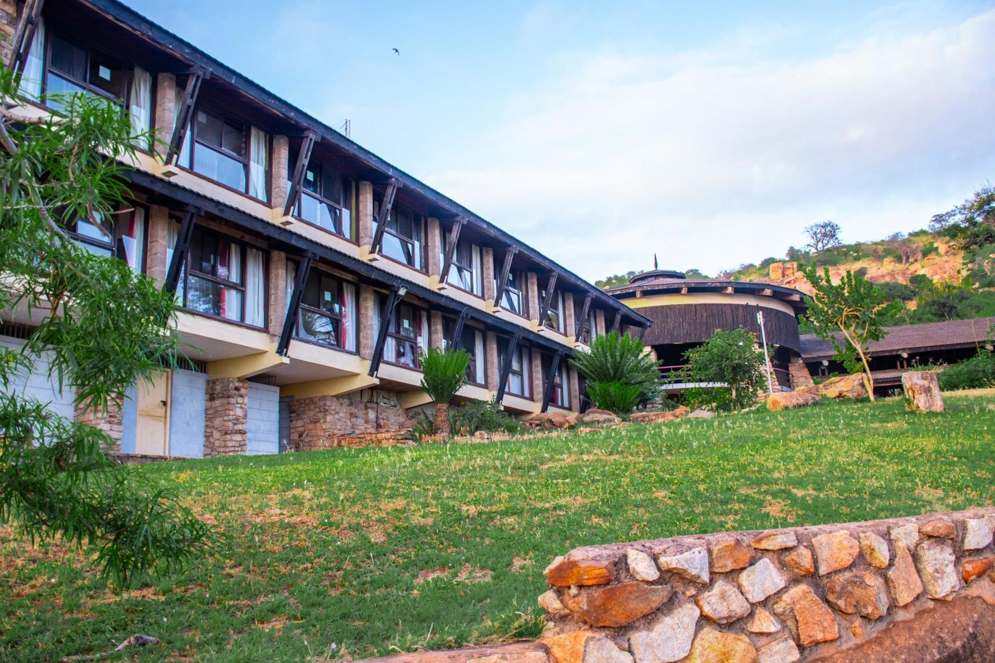 Voi Safari Lodge Exterior photo